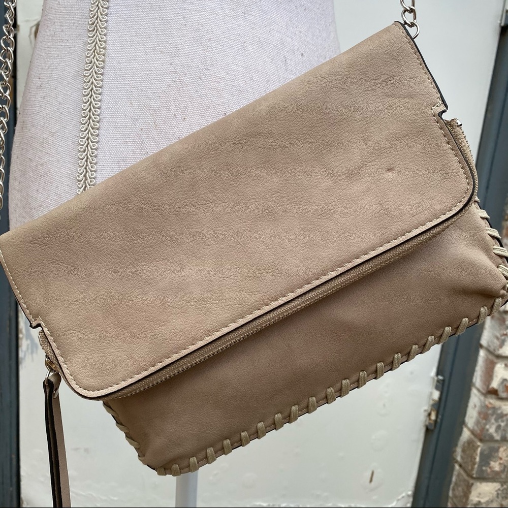 NWT urban expressions solid tan crossbody - Picture 3 of 10